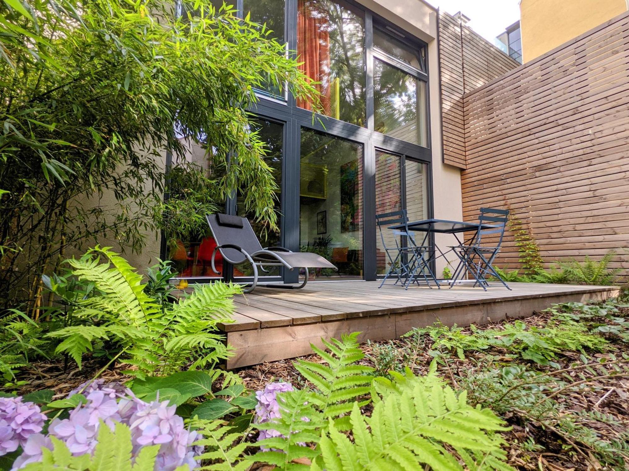 Romantic And Atypical Apartments In Prague'S Montmartre — Photos 2